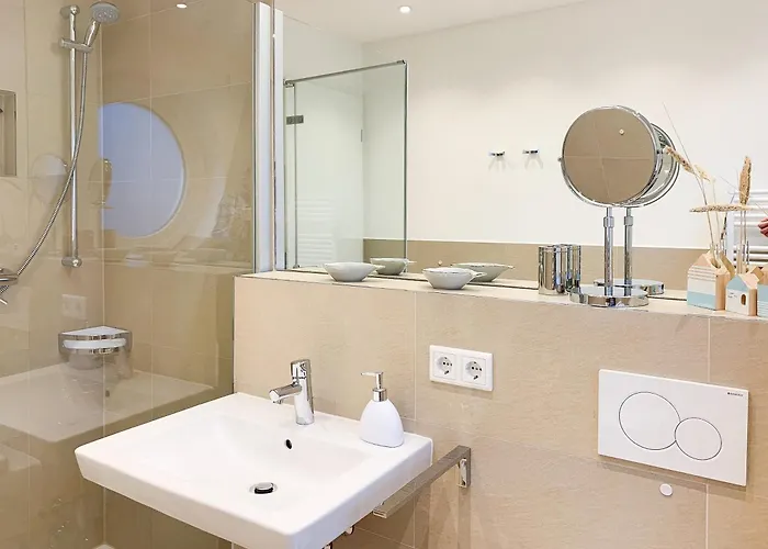 アパート Timmare Iii Bullauge ティメンドルファー・シュトラント